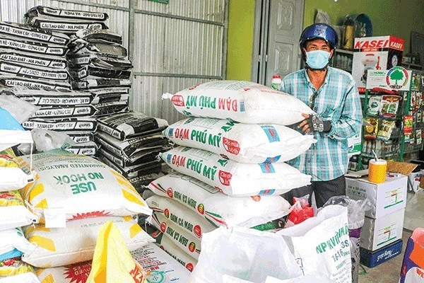 On dinh gia nhieu loai phan bon