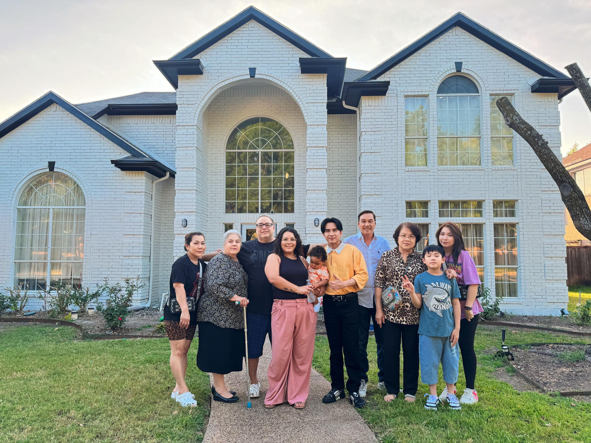 Mới đây, trên trang cá nhân, ca sĩ Đan Trường chia sẻ hình ảnh căn nhà sau khi đã trùng tu. Ảnh: FB Đan Trường