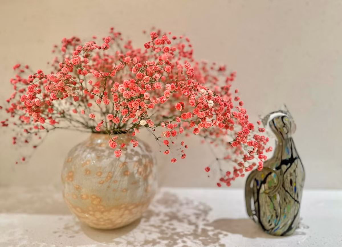 Khán giả ai nấy đều xuýt xoa khen mỹ nhân 8X khéo tay.