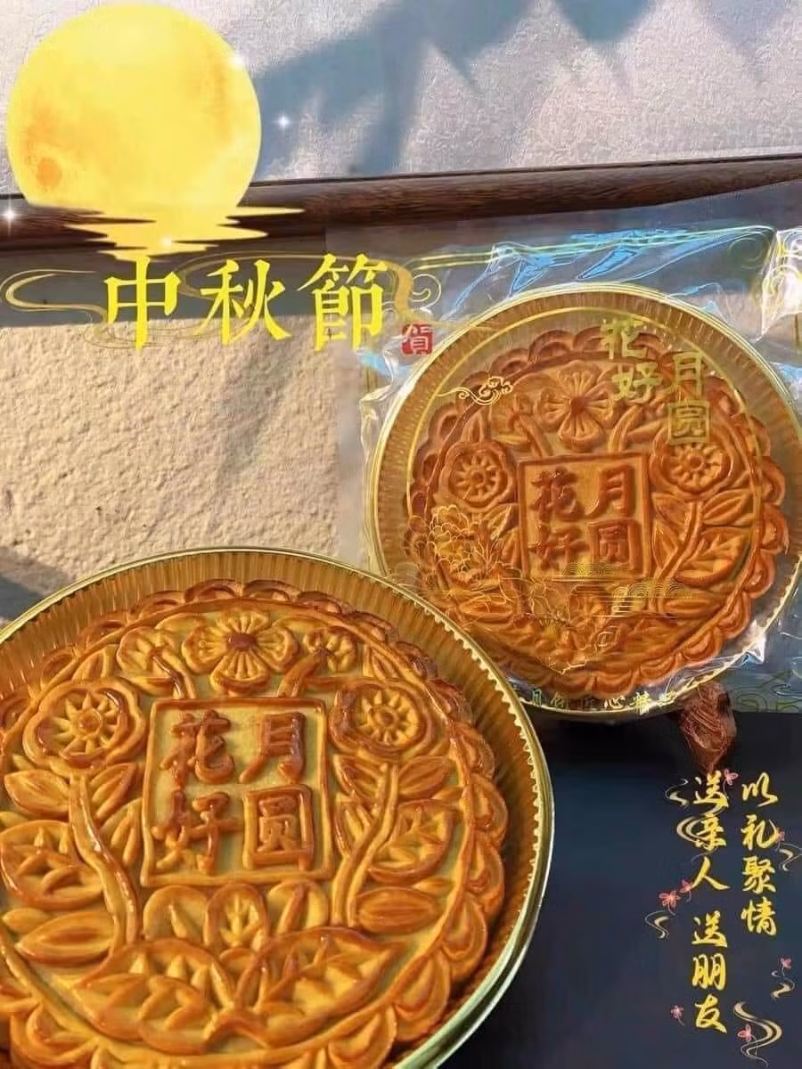 Năm ngoái, chị Trang đã nhập bánh trung thu mochi về bán nhưng năm nay độ hot của bánh tăng vọt do nhiều người đăng tải video trên TikTok. Ảnh: FB Dam Ai Linh