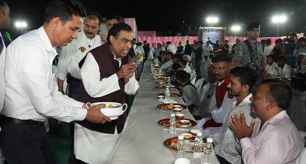 Do giau co dang kinh ngac cua ty phu giau nhat Chau A