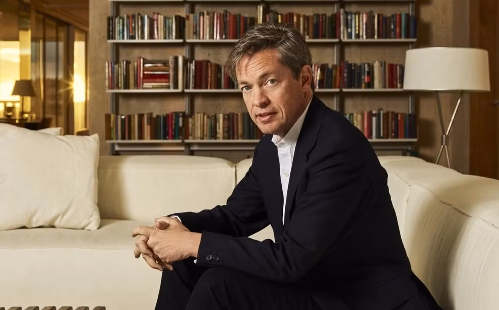 Tỷ phú Nicolas Berggruen sinh ra ở Pháp nhưng sống ở Mỹ. Ông được cho là có khối tài sản hơn 1,7 tỷ USD.