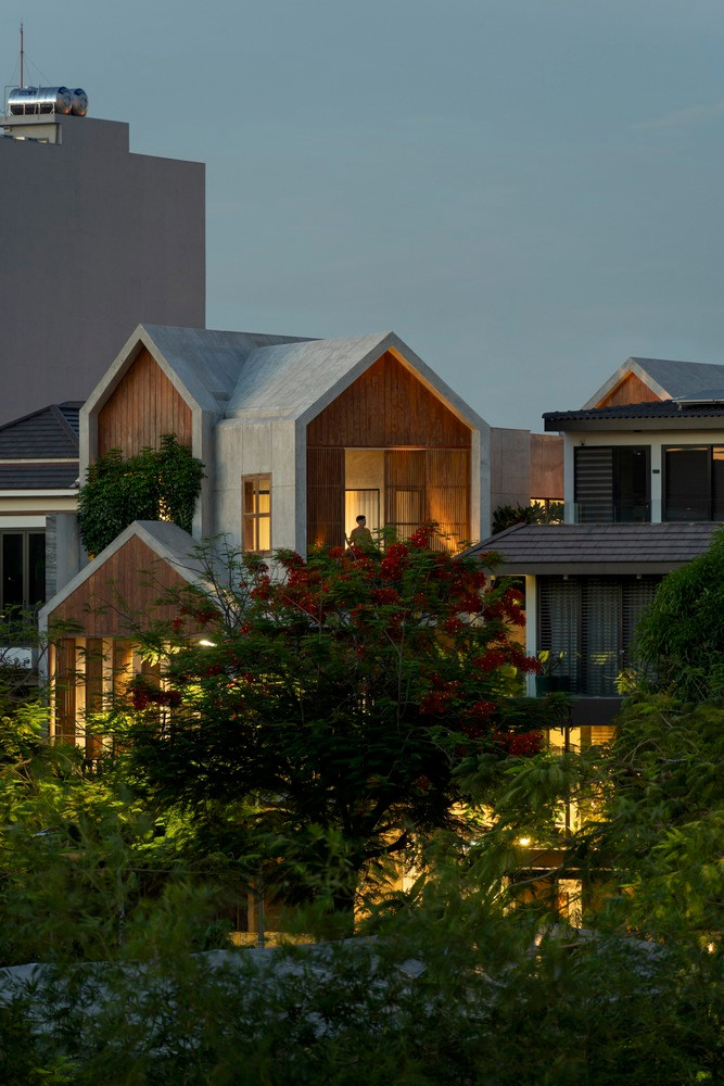 Ngoi nha dung lam go chan nang co 1-0-2 o Da Nang