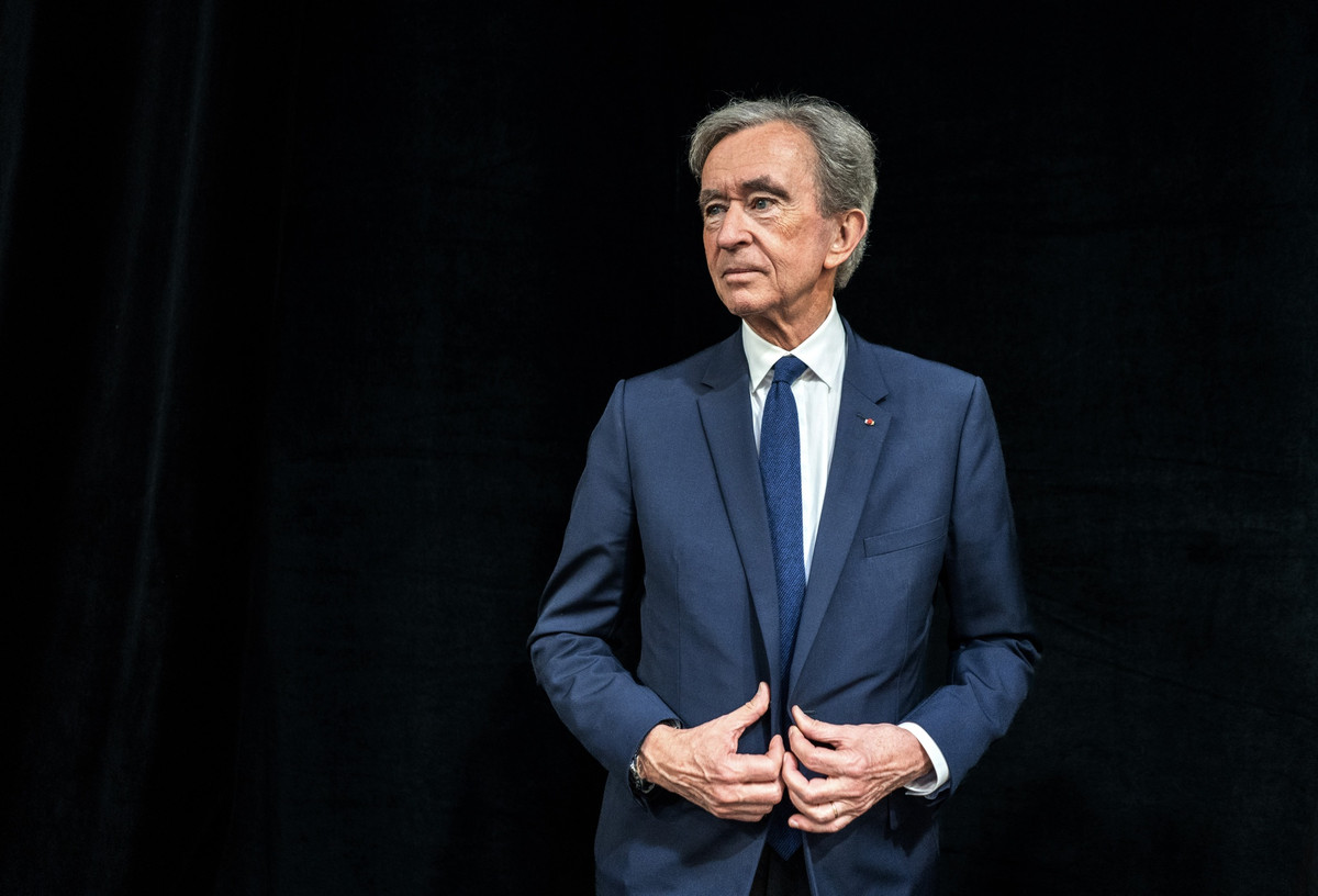 Ít ai biết, Arnault là một nghệ sĩ piano được đào tạo bài bản, nhưng ông thấy rằng bản thân không có đủ dũng khí để theo đuổi sự nghiệp nghệ sĩ piano hòa nhạc. Ảnh: BI