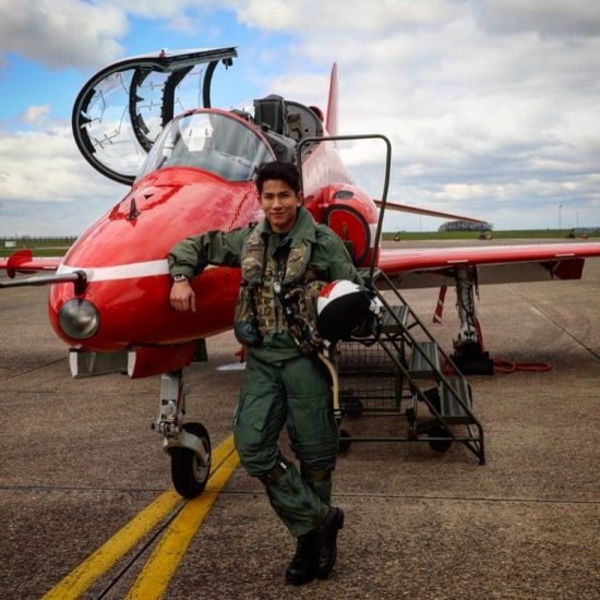 Abdul Matee thường dành thời gian chơi polo, lái máy bay riêng và đi khám phá những bãi biển đẹp. Ảnh: Instagram