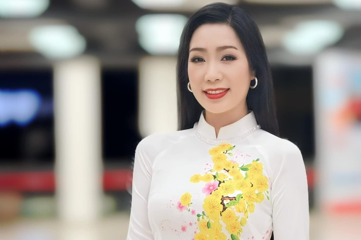 Tại đêm chung kết Hoa hậu Doanh nhân Hoàn Vũ Việt Nam 2024, NSND Trịnh Kim Chi sẽ đảm nhận vai trò trưởng BGK. Ở tuổi 53, Trịnh Kim Chi được khen là nữ nghệ sĩ may mắn khi vừa thành công trong nghệ thuật, vừa cuộc sống viên mãn bên ông xã đại gia. Ảnh: Vietnamnet