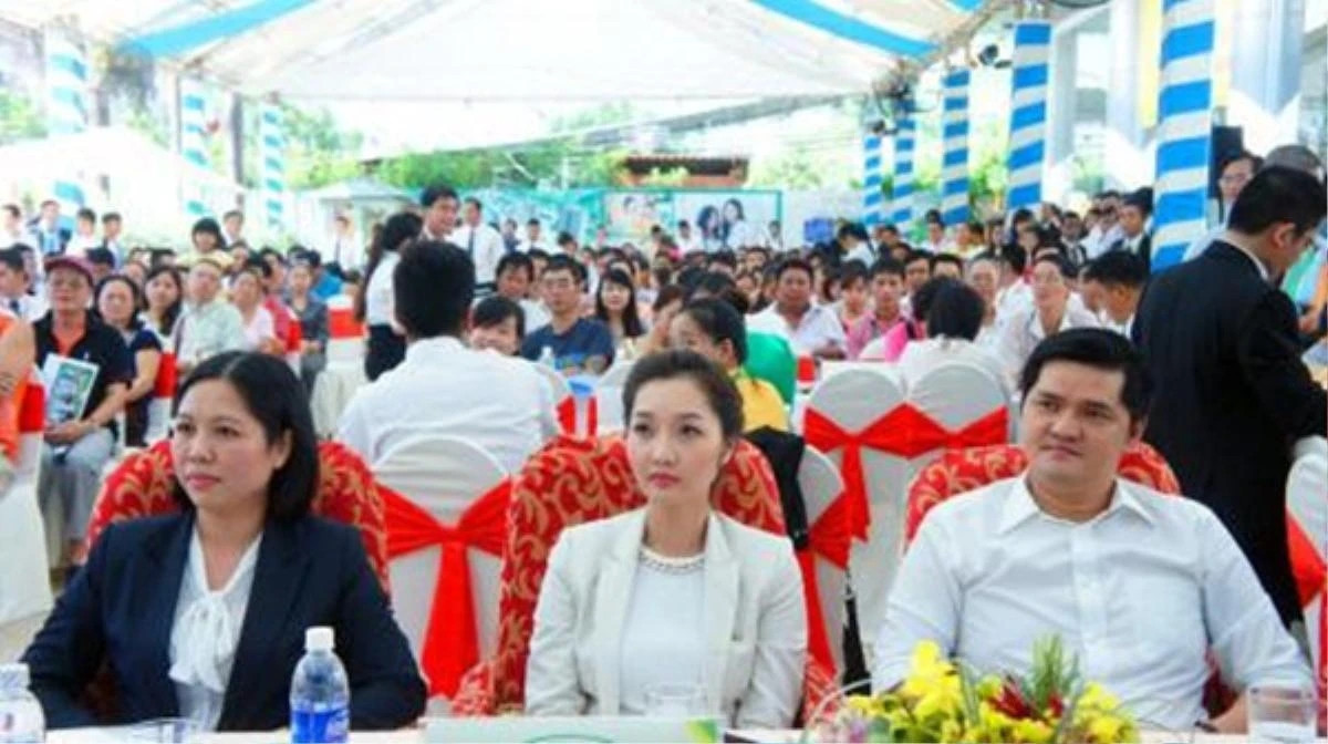 Người em gái tài giỏi nhưng kín tiếng của Cường Đô La - Hình 3 Nguoi em gai tai gioi nhung kin tieng cua Cuong Do La-Hinh-3