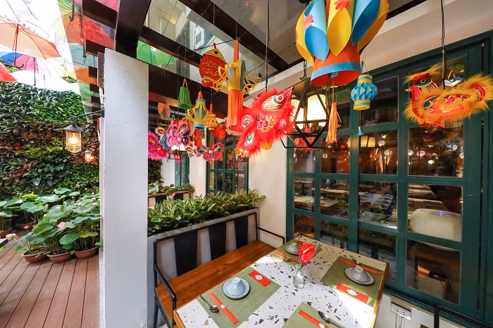 Ngam nha hang dam sac thu Sai Gon xua giua long Ha Noi-Hinh-14