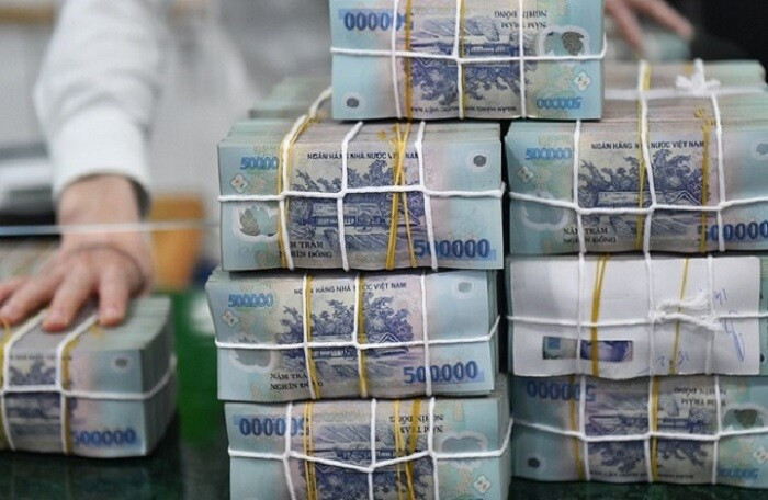 Theo quy định, 1 cọc (bó) 500.000 đồng gồm 1.000 tờ tiền và có giá trị là 500 triệu đồng.