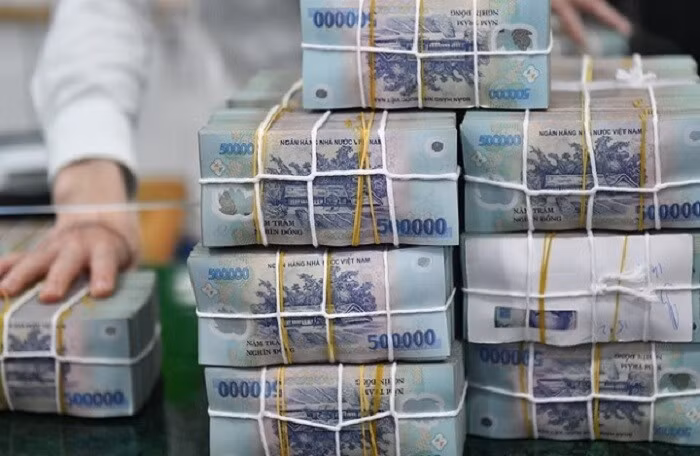 Theo quy định, 1 cọc (bó) 500.000 đồng gồm 1.000 tờ tiền và có giá trị là 500 triệu đồng.