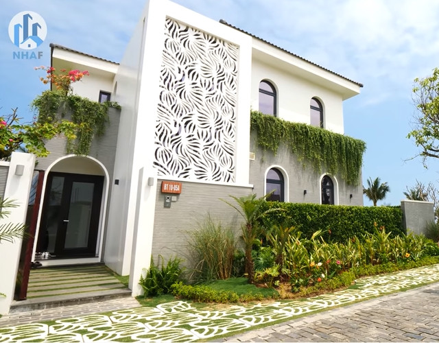 Biệt thự gồm 2 tầng, mỗi tầng có diện tích xây dựng 100m2. Ảnh: chụp màn hình NhaF