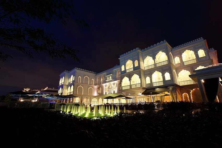 Cuối năm 2018, khách sạn TajmaSago chính thức thuộc quyền quản lý của Tập đoàn Chloe Hospitality và được đổi tên thành Chloe Gallery. Ảnh: Nguoiquansat