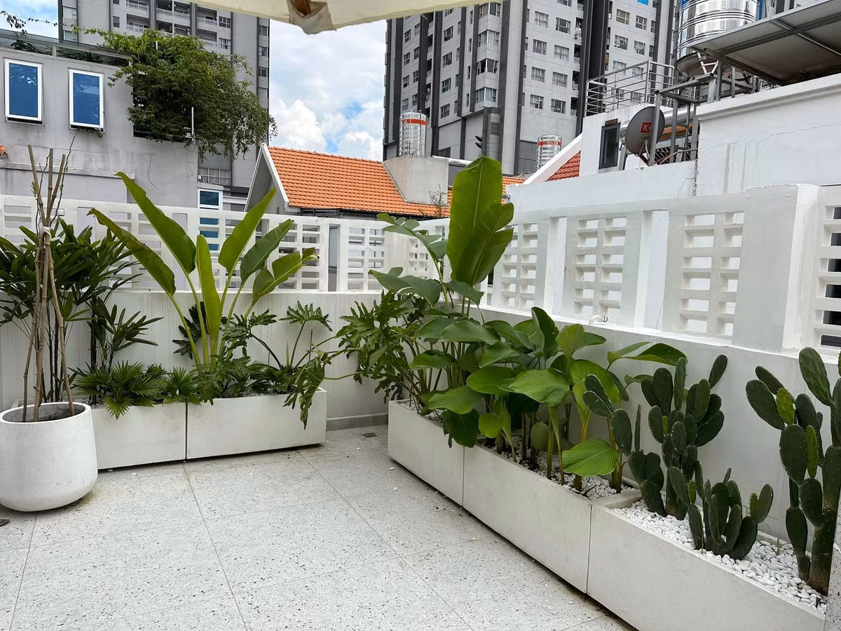 Sân thượng là không gian lý tưởng để thư giãn, thưởng trà...Ảnh: FB Vân Trang