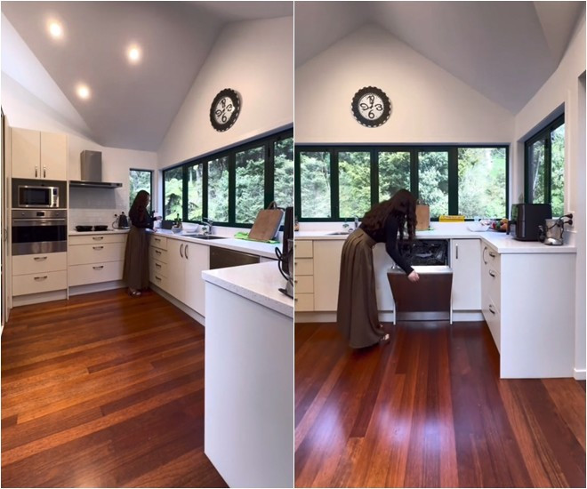 Khu bếp rộng, sử dụng gam màu trắng chủ đạo.