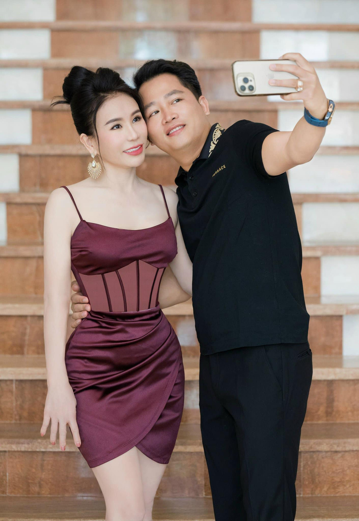 Dù bận rộn với công việc, nữ đại gia vẫn dành thời gian để thực hiện nhiều dự án thiện nguyện trên khắp cả nước. Ảnh: FB Mai Lisa