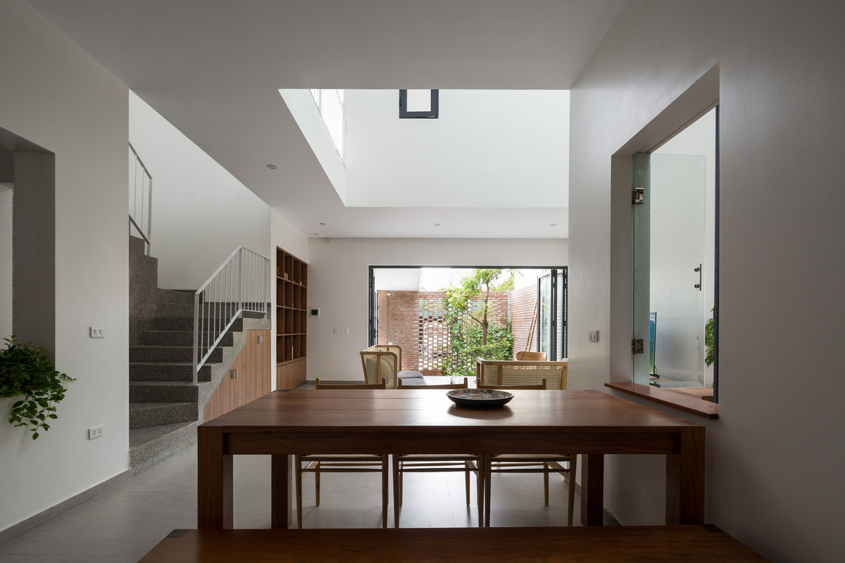 Phòng khách và bếp thiết kế mở, không có vách ngăn. Ảnh: Hoàng Lê