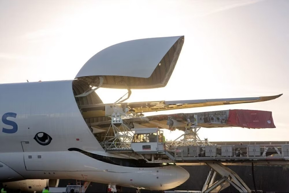 Việc chuyển sang giảm carbon và giảm lượng khí thải mang lại nhiều thách thức và cơ hội cho các nhà sản xuất. Airbus có kế hoạch ra mắt loạt máy bay không phát thải mới vào năm 2035. Nguồn ảnh: Simpleflying