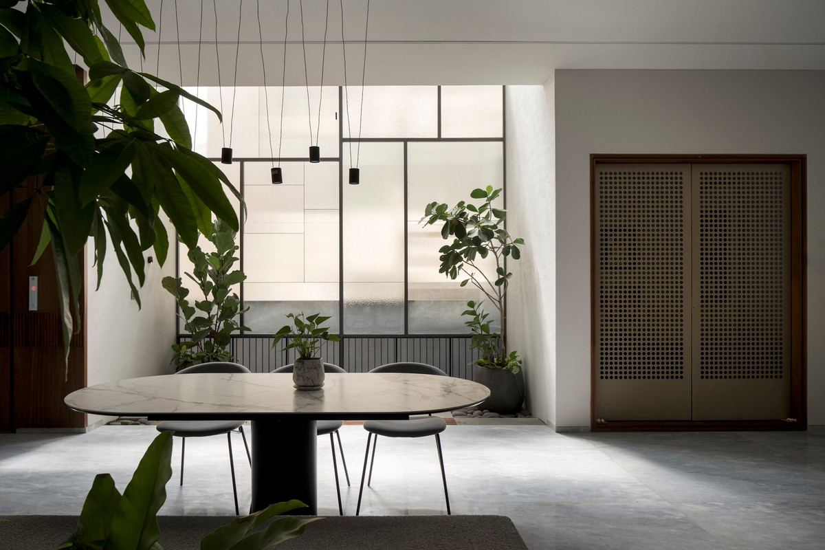 Nội thất đơn giản nhưng vẫn đảm bảo đầy đủ công năng. Ảnh: Ekansh Goel