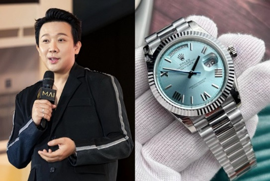 Ngày ra mắt phim “Mai”, MC Trấn Thành thu hút sự chú ý khi đeo chiếc đồng hồ Rolex Day-Date phiên bản mặt số màu xanh băng, giá từ 1,7-2,2 tỷ đồng. Ảnh: Người đưa tin