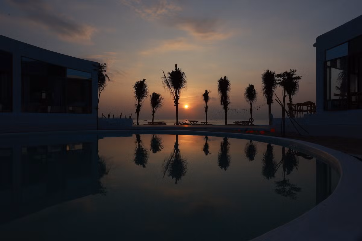 LIV Hospitality Design Awards là giải thưởng toàn cầu của Tập đoàn Farmani (Mỹ), nhằm công nhận sự xuất sắc trong lĩnh vực kiến trúc khách sạn, thiết kế nội thất và trải nghiệm của khách hàng.