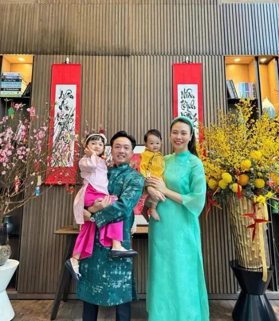 Từ sau khi kết hôn, Cường Đô La - Đàm Thu Trang sống trong căn biệt thự siêu rộng ở quận 7 (TP HCM) được hoàn thiện vào năm 2019.