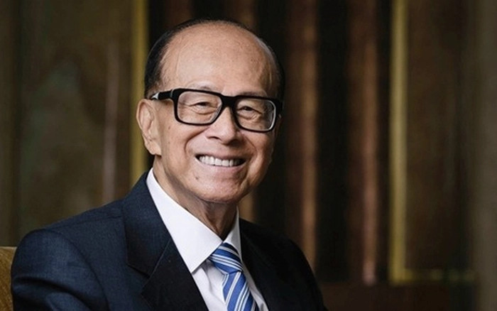 Sinh năm 1928 (Mậu Thìn), tỷ phú Lý Gia Thành hiện là người giàu nhất Hồng Kông với khối tài sản 36,4 tỷ USD. Với biệt danh siêu nhân, Lý Gia Thành được tôn sùng là một trong những doanh nhân có ảnh hưởng nhất ở châu Á. Ảnh: Forbes