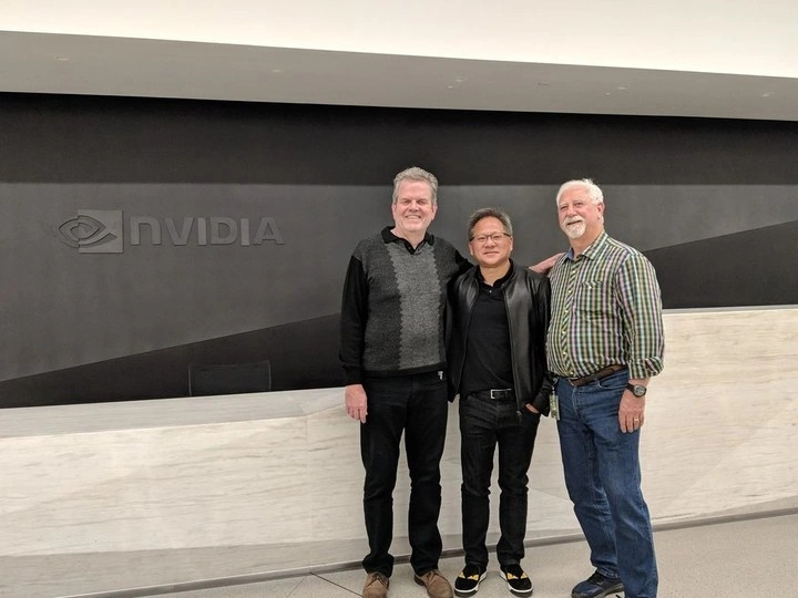 Năm 1993, Jensen Huang cùng hai người bạn Chris Malachowsky và Curtis Priem thành lập Nvidia với vốn ban đầu 40.000 USD. Ảnh: Wall Street Journal