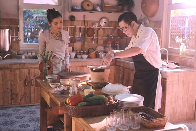 Thai Hoa cuop Johny Tri Nguyen tu tay Phuong Trinh Jolie-Hinh-3