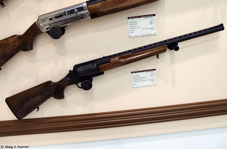 Súng ổ quay nòng dài MTs-255-20.