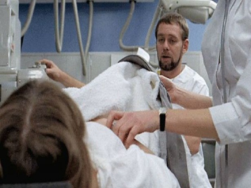 Rung minh ke sat nhan doi thuc tung dong phim kinh di