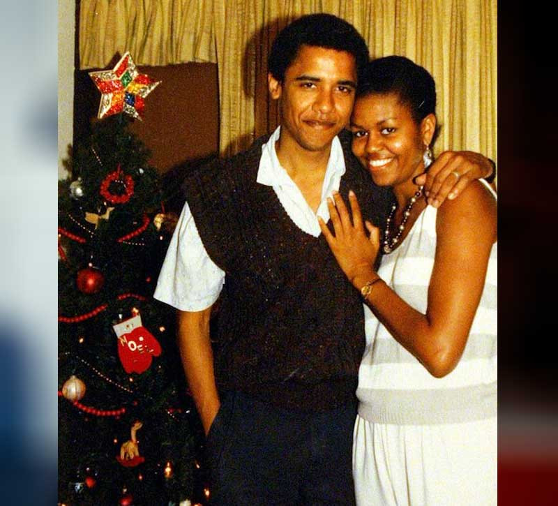Trong khoảng thời gian làm việc tại công ty này, bà Michelle gặp chồng tương lai là ông Barack Obama. Lúc đó, bà được giao nhiệm vụ hướng dẫn ông Obama. Ảnh: Standard.