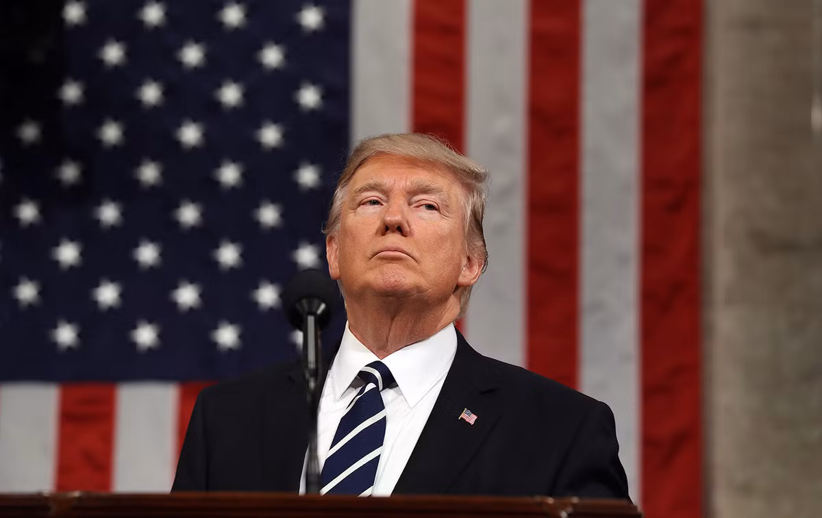 Dieu tra luan toi, TT Trump dap tra gay gat the nao?-Hinh-8