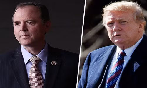 Sau khi Hạ viện Mỹ mở cuộc điều tra luận tội Tổng thống Trump ngày 24/9, nhà lãnh đạo Mỹ đã lên tiếng chỉ trích các nghị sỹ Đảng Dân chủ, trong đó có Chủ tịch Ủy ban Tình báo Hạ viện Adam Schiff (trái). Tổng thống Donald Trump cho rằng ông Schiff đã nói dối Quốc hội khi đưa ra các thông tin sai sự thật về cuộc hội thoại giữa ông chủ Nhà Trắng và Tổng thống Ukraine Zelensky hồi tháng 7/2019. Ảnh: NBC News.