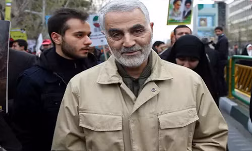 Thieu tuong Iran suyt bi am sat la ai?-Hinh-2