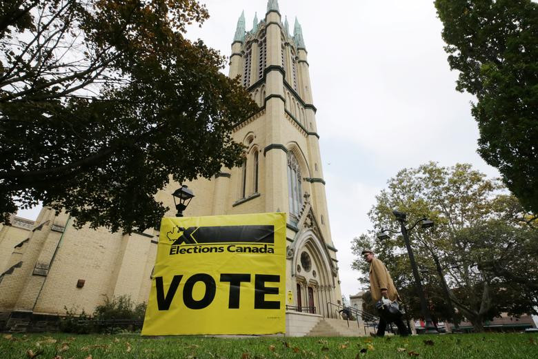 Thu tuong Trudeau “loi nguoc dong” trong cuoc bau cu Canada-Hinh-4