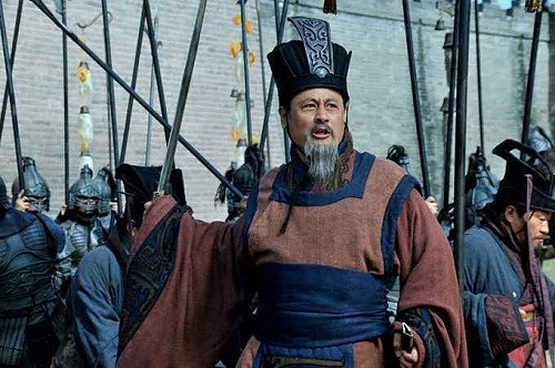 Vi sao Tuan Uc lai pho tro Tao Thao chong lai Luu Bi?-Hinh-2