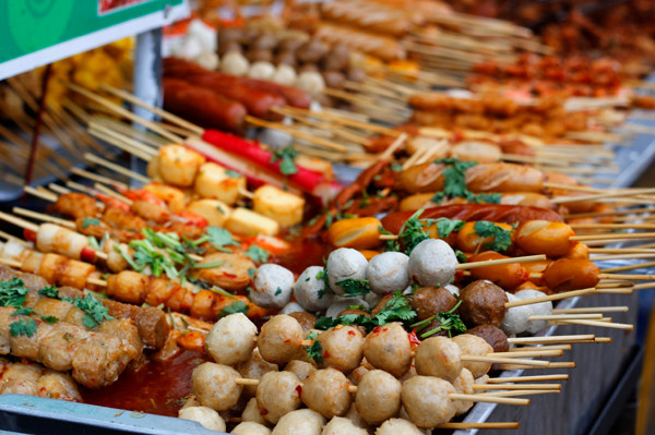 Quá trình nghiên cứu, các nhà khoa học nhận thấy thực phẩm chế biến trong dầu ăn nhiệt độ cao sẽ sinh ra hidrocacbon thơm đa vòng và benzopyrene. Đáng lưu ý, Ủy ban chuyên gia của tổ chức FAO/WHO từng đánh giá nguy cơ và xếp chất này vào nhóm chất có khả năng gây ung thư và gây nhiễm độc gen.