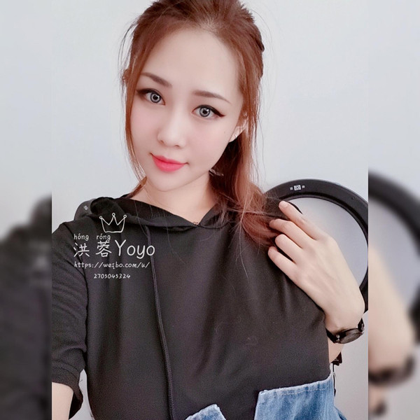 Điều này khiến nhiều người cảm thấy tiếc cho Hồng Dung, kiến nghị cô nàng mở rộng phạm vi hoạt động của mình.