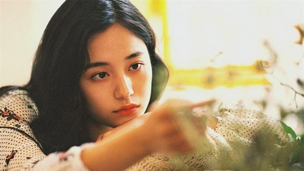 Người đẹp. Phụ nữ luôn muốn mình trẻ đẹp song lại không thích nghe người khác gọi mình là “người đẹp” hay “mỹ nhân”. Cách gọi này khiến phụ nữ cảm thấy đối phương không khen thật lòng mà đang bỡn cợt, chê bai.