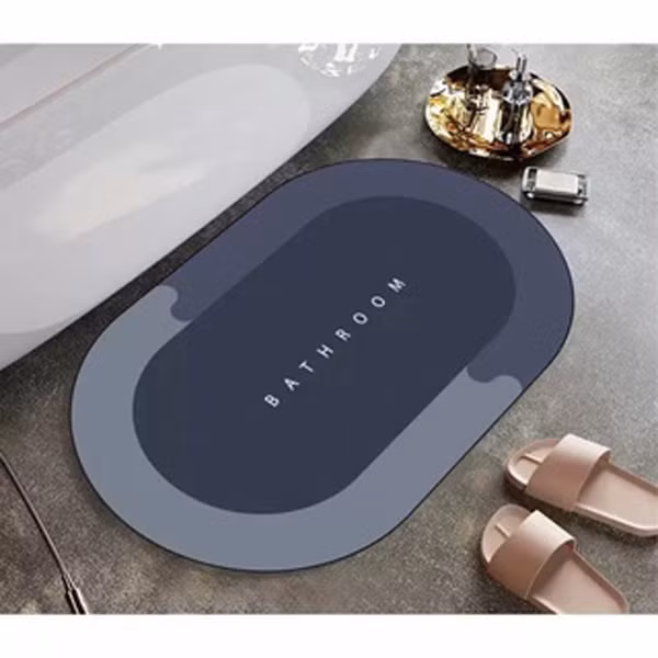 Vậy nhưng, thảm bùn diatom lại không hữu dụng như mong đợi. Đặc tính hút nước khiến chúng nhanh chóng bị nhiễm ẩm. Hơn nữa, chất liệu này dễ bẩn song rất khó làm sạch. Sau một thời gian sử dụng, chúng sẽ bị biến dạng khó có thể phục hồi.