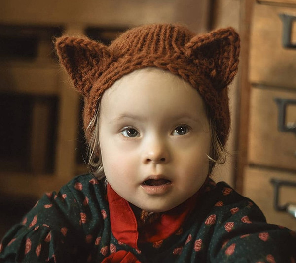 Katerina cảm giác được sự gần gũi giữa mình và cô bé. Trở về nhà sau chuyến gặp mặt, Katerina đã khóc suốt quãng đường. Cô có cảm giác là kẻ phản bội nếu không nhận đứa trẻ về nuôi.