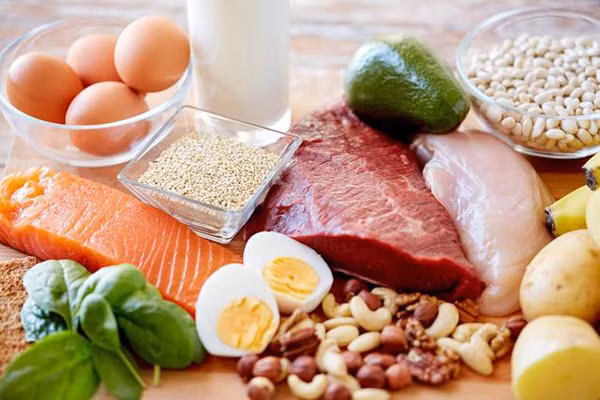Trong khi đó, quá trình chuyển hóa mỡ và cholesterol chủ yếu do mật đảm nhiệm. Mật kém sẽ dẫn đến chuyển hóa cholesterol, mỡ không ổn định, tăng nguy cơ vôi hóa thành mạch máu, tăng nồng độ mỡ máu...