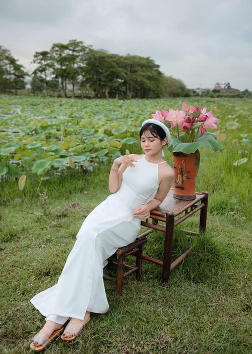 Từ năm 2022, phía gia đình bạn trai Hân Huyền đã xin cưới nhưng lúc đó Hân Huyền mới đậu đại học nên Hiệp Gà không đồng ý. Ảnh: FBNV.