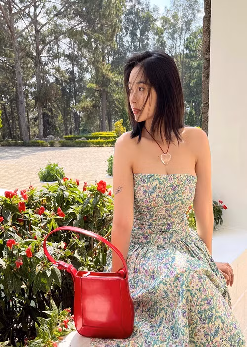 Ngọc Xuân từng đóng MV Vì sao sáng của Lam Trường, phim Giấc mơ của mẹ (năm 2022). Ảnh: FBNV.