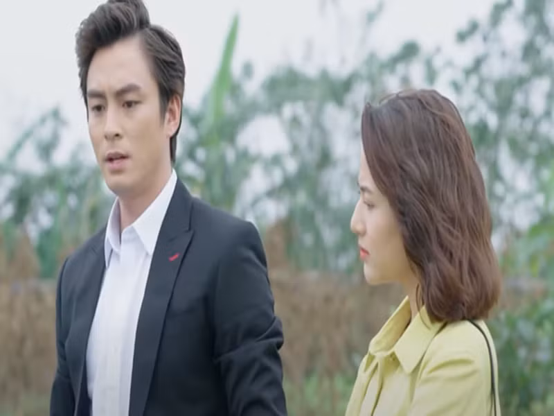 Chia sẻ trên Tiền Phong, Lãnh Thanh cho rằng Gia An không phải con nhà giàu chỉ biết hưởng thụ, ăn chơi. Nam chính của phim thực chất là doanh nhân trẻ, luôn muốn đổi mới, sáng tạo nhưng chưa được những người xung quanh công nhận. Ảnh: Tiền Phong.