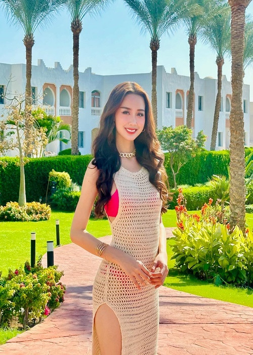 Khi thi Hoa hậu Liên lục địa 2022, Bảo Ngọc "lấn át" nhiều đối thủ nhờ chiều cao 1m86. Ảnh: FBNV.