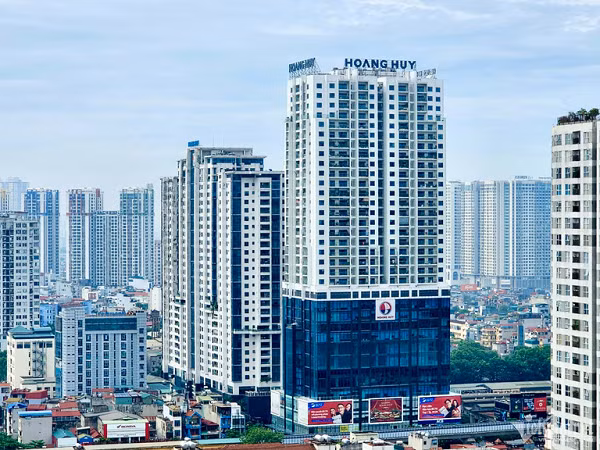 San 2 ty, mua nha vung ven hay 