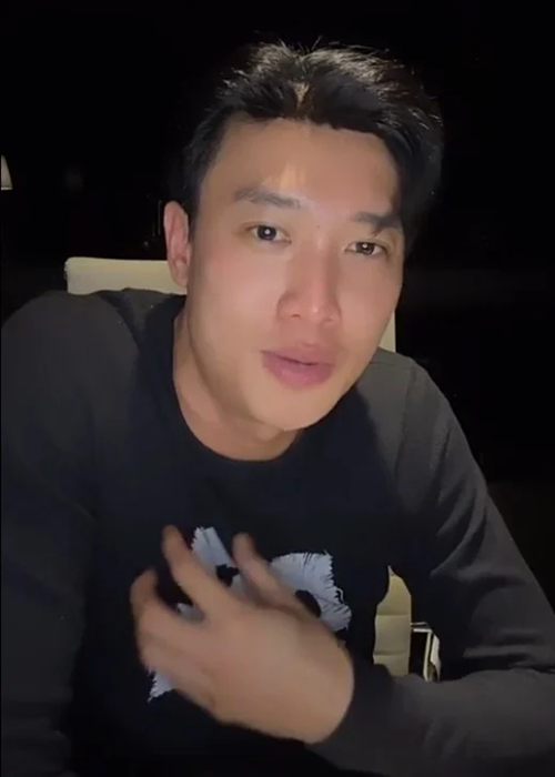 Khi Quốc Trường livestream, một cư dân mạng để lại bình luận: “ Quốc Trường - Bảo Anh là trời sinh một cặp, sao không đến với nhau. Cả hai mà thành 1 đôi thì hay quá, ăn mừng luôn”. Ảnh: Yeah1