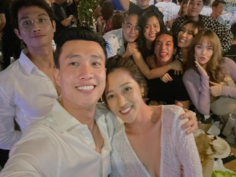 Nam diễn viên khẳng định chuyện phim giả tình thật với Bảo Anh chắc chắn là không có. Ảnh: FBNV.