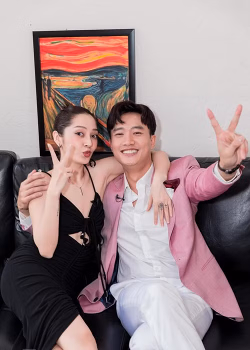 Bảo Anh và Quốc Trường bắt đầu thân thiết kể từ khi đóng chung phim Nhà có 5 nàng tiên ra mắt năm 2013. Ảnh: Saostar.